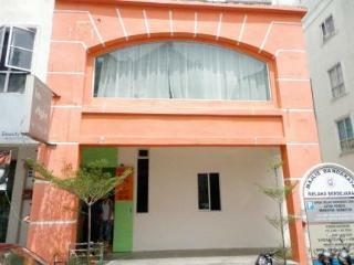 Travellers Planet Hotel & Guesthouse