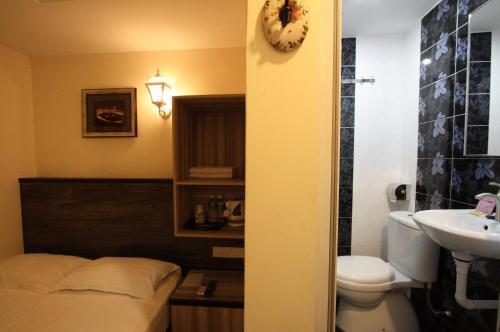 Hostal Shamrock Guest House
