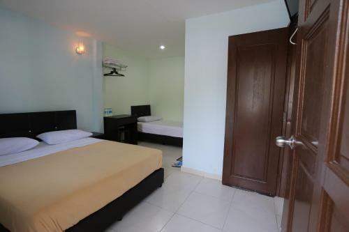 Tengkera Hotel