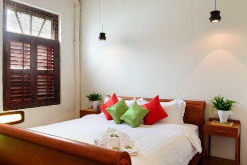 Hostal Sarang Paloh Heritage Stay