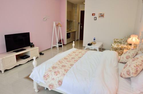 Moon Shine Apartment Hotel