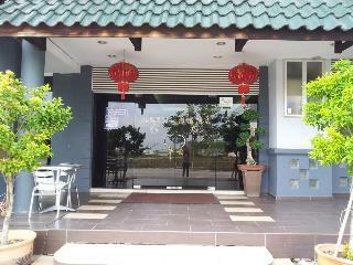 Hotel Harbour Inn