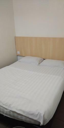 T Hotel