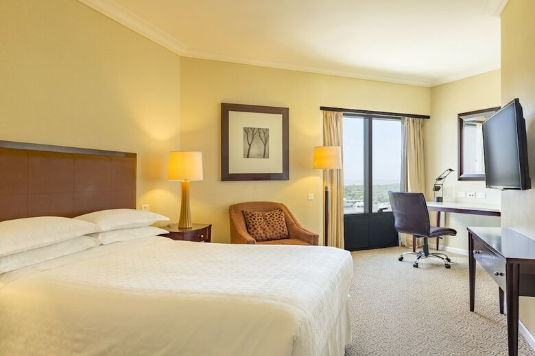 Sheraton Buenos Aires Hotel & Convention Center
