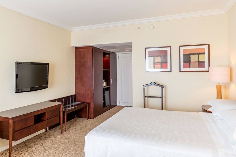 Sheraton Buenos Aires Hotel & Convention Center
