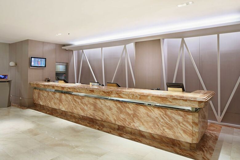 Hotel City Garden Suites Manila