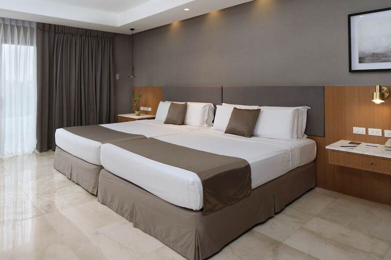 Hotel City Garden Suites Manila