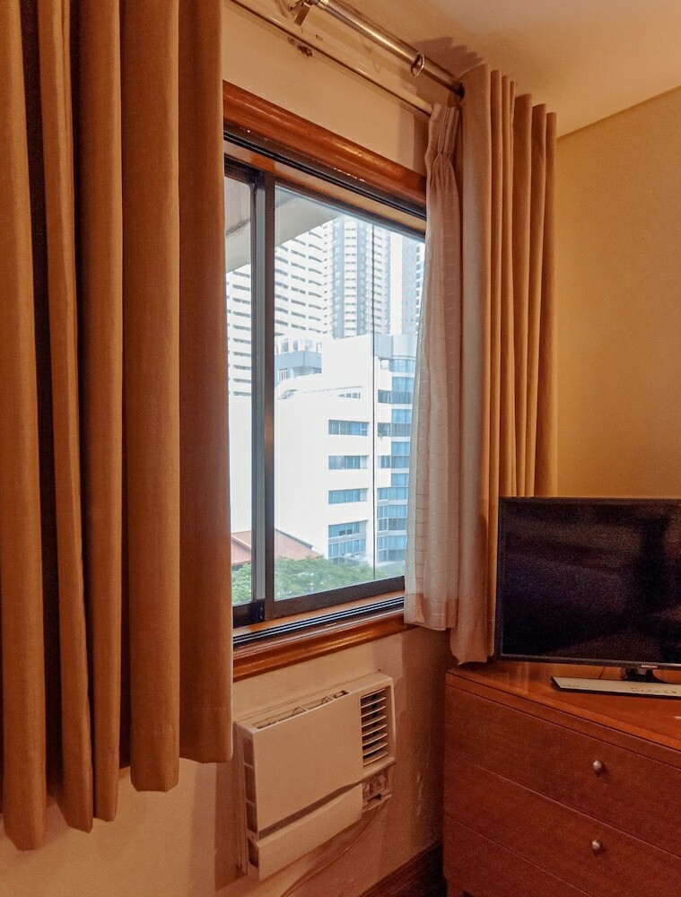 Hotel City Garden Suites Manila