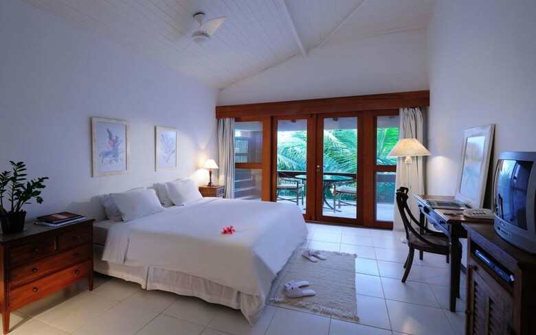 Hotel Porto Bay Resort