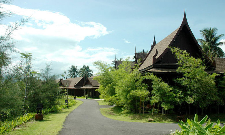 Hotel Takolaburi Cultural & Spa Resort