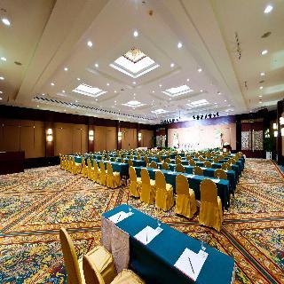 Hotel Grand Pacific Sovereign Resort