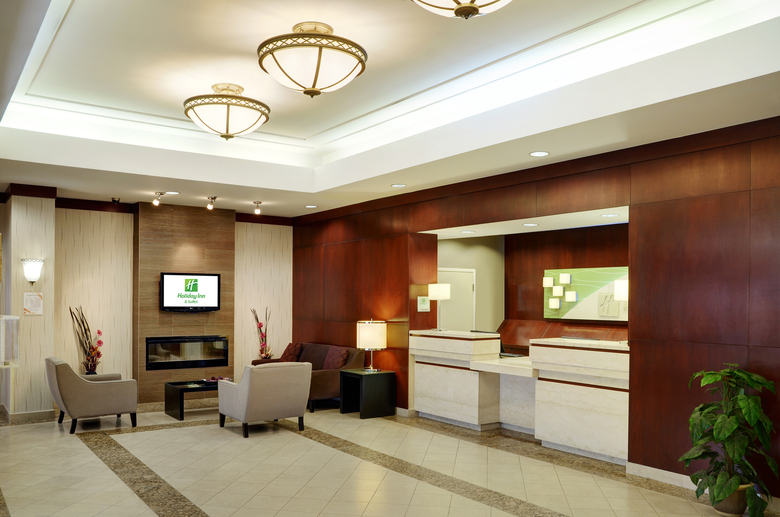 Holiday Inn Hotel & Suites Winnipeg Downtown