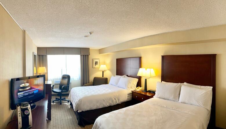 Holiday Inn Hotel & Suites Winnipeg Downtown