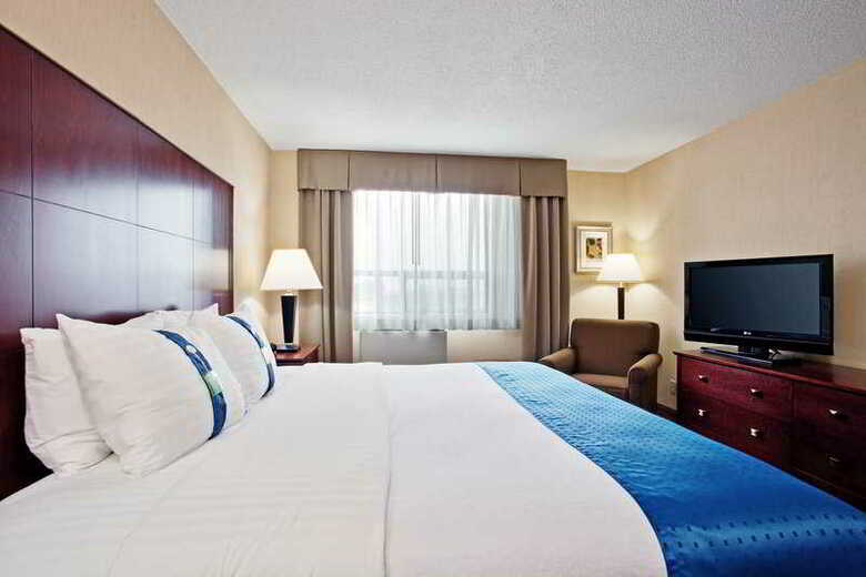 Holiday Inn Hotel & Suites Winnipeg Downtown