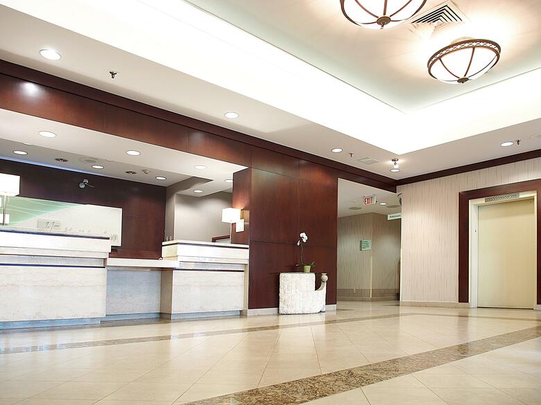 Holiday Inn Hotel & Suites Winnipeg Downtown