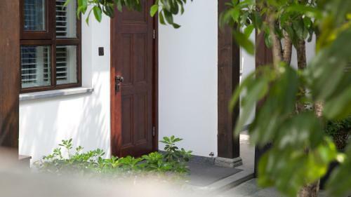 Relais & Chateaux Chaptel Hangzhou Hotel