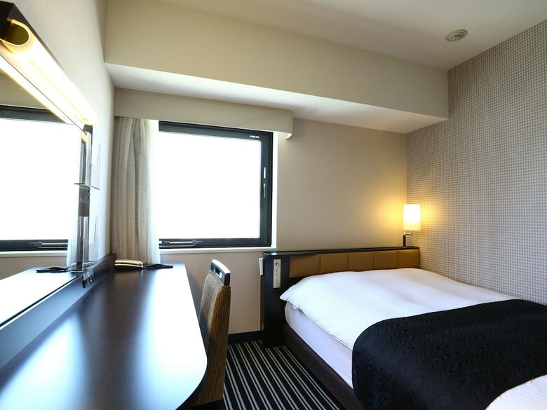 Apa Hotel Shimbashi Toranomon