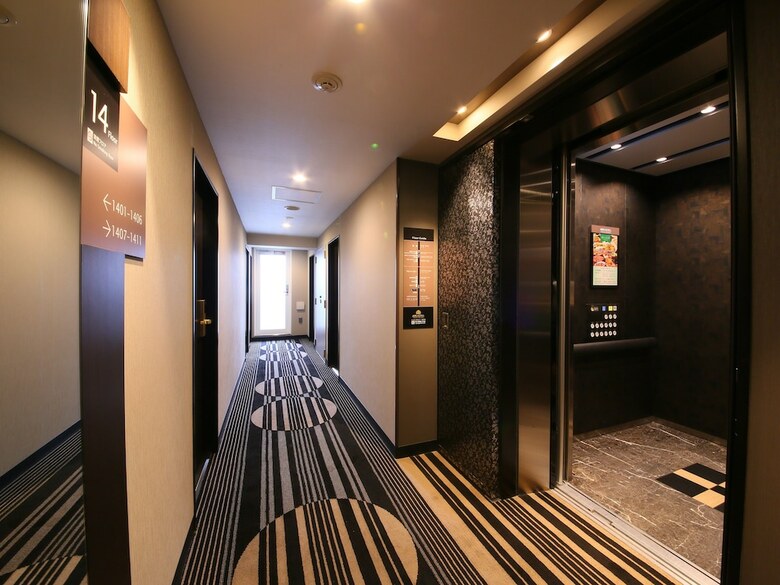 Apa Hotel Shimbashi Toranomon