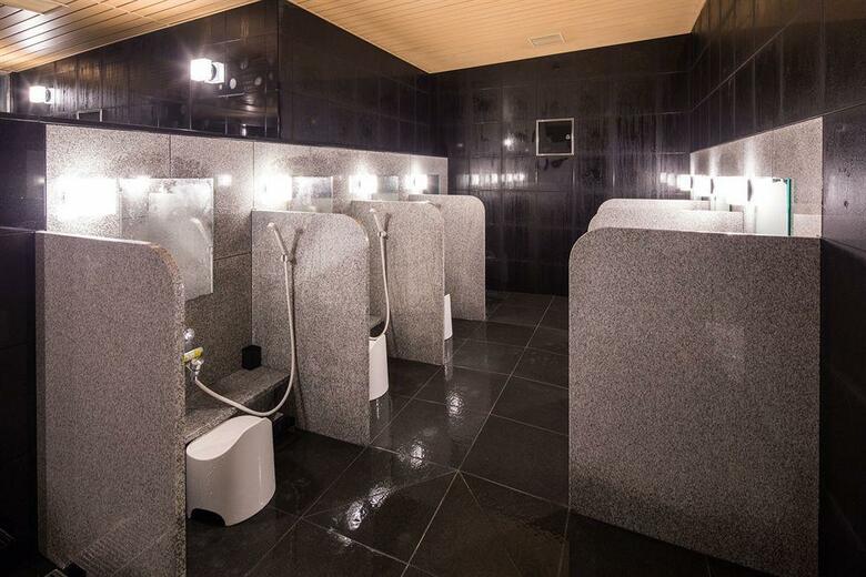 Apa Hotel Shinjuku Gyoenmae