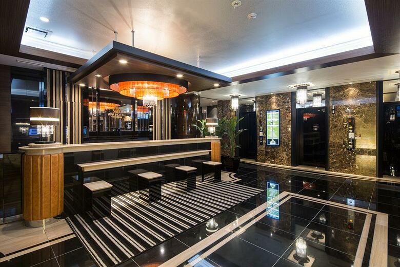 Apa Hotel Shinjuku Gyoenmae