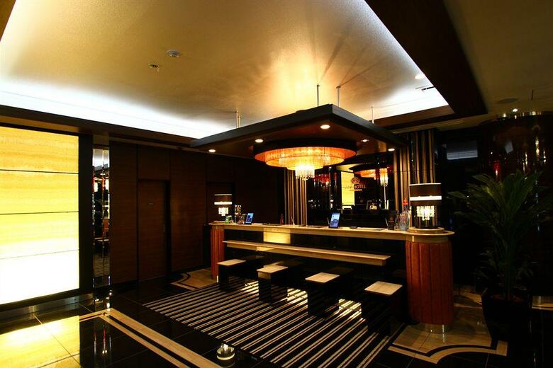 Apa Hotel Shinjuku Gyoenmae