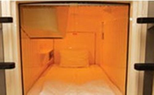 Capsule Hotel & Sauna Ikebukuro Plaza