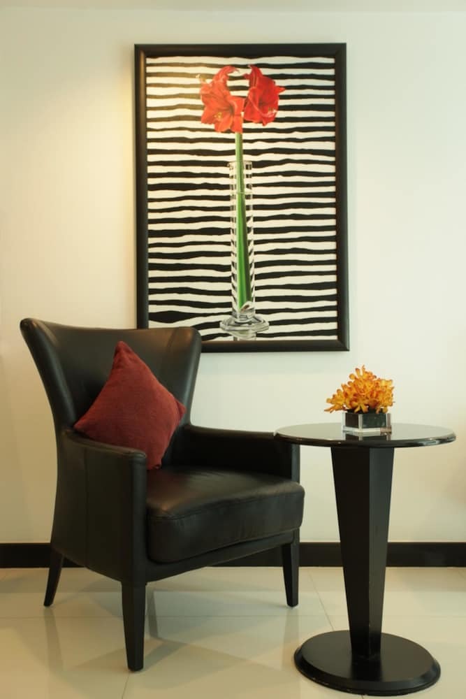 Hotel Amari Nova Suites