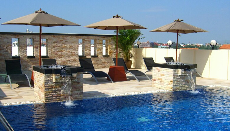 Hotel Amari Nova Suites