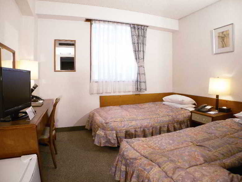 Reisenkaku Hotel Ekimae