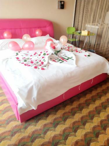Nissi Holiday Hotel