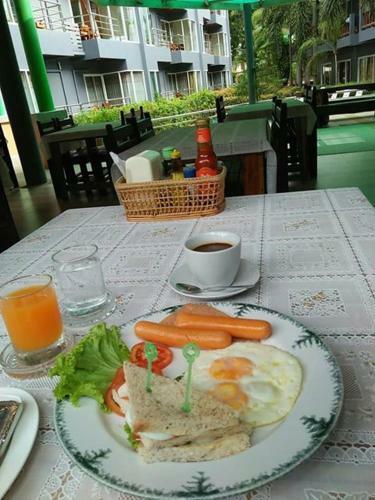 Hotel Aonang Village Resort
