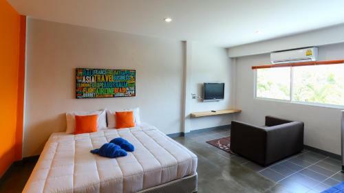 Hostal Bangtao Guest House