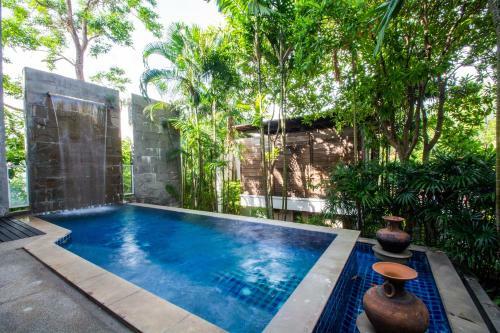 Hotel Peach Blossom Resort