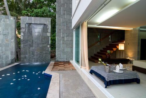 Hotel Peach Blossom Resort