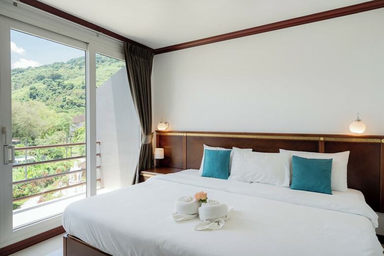 Hotel De Karon
