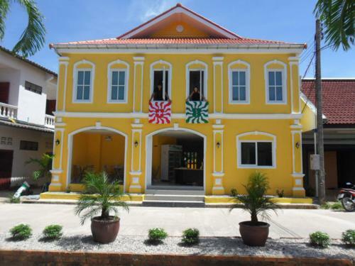 Hostal Swiss Guesthouse