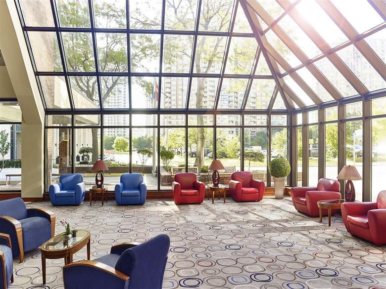 Novotel Toronto Mississauga Centre Hotel