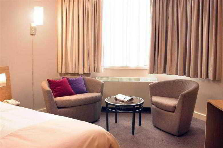 Novotel Toronto Mississauga Centre Hotel