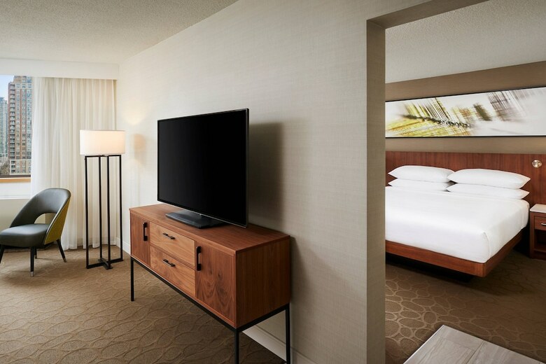 Novotel Toronto Mississauga Centre Hotel