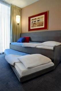 Novotel Toronto Mississauga Centre Hotel