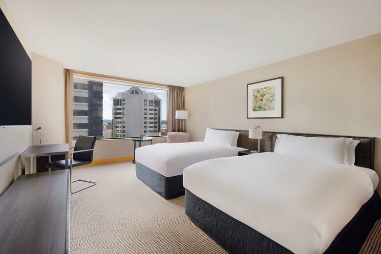 Hotel Stamford Plaza