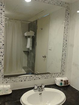 Huahin Grand Hotel & Plaza