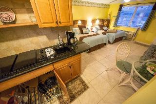 Hotel Camelot Resort By Trs Inc (.)