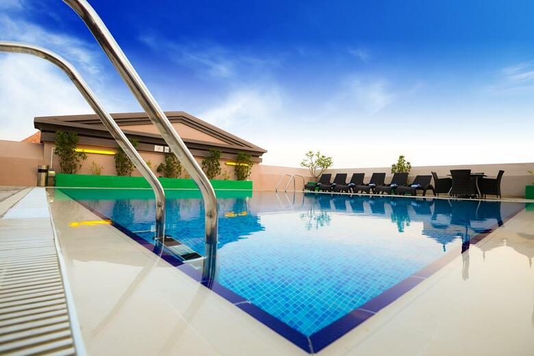 Hotel Golden Tulip Al Barsha
