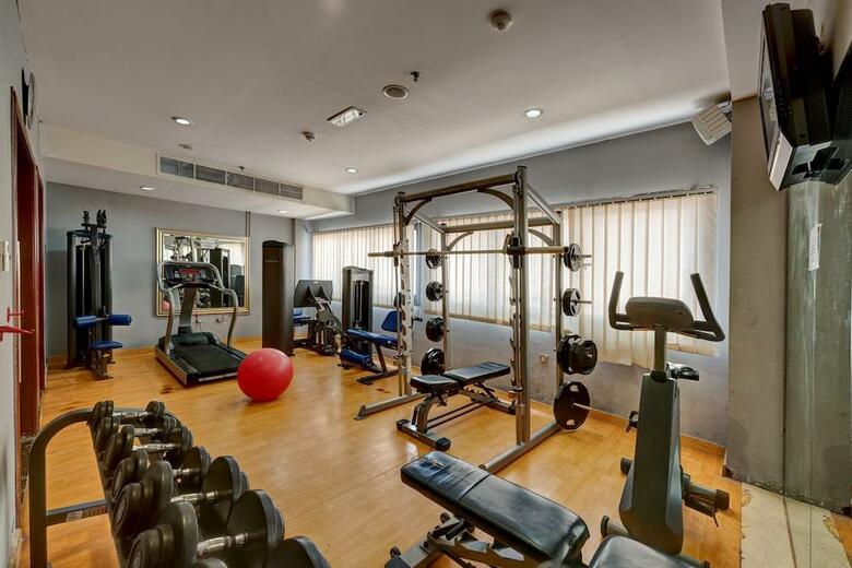 Hotel Golden Tulip Al Barsha