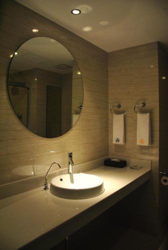 Luoyang Aviation Hotel