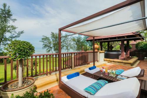 Hotel Jw Marriott Phuket Resort And Spa