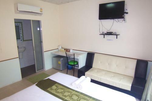 Phuket Airport Overnight Hotel