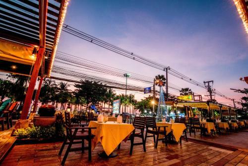 Hotel Seabreeze Jomtien Resort