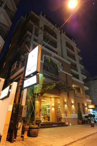 Aparthotel Whitehouse Condotel